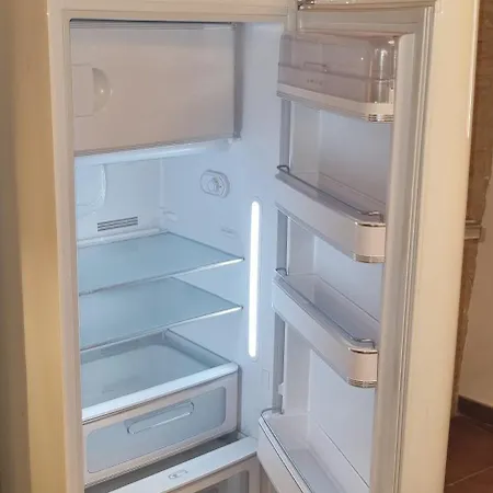 Domus Hispellum Apartman *