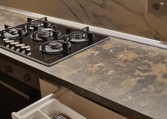 Domus Hispellum * سبيلّو